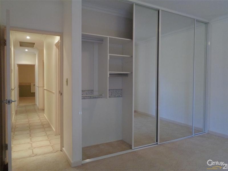 65 Currie Street, Warnbro WA 6169