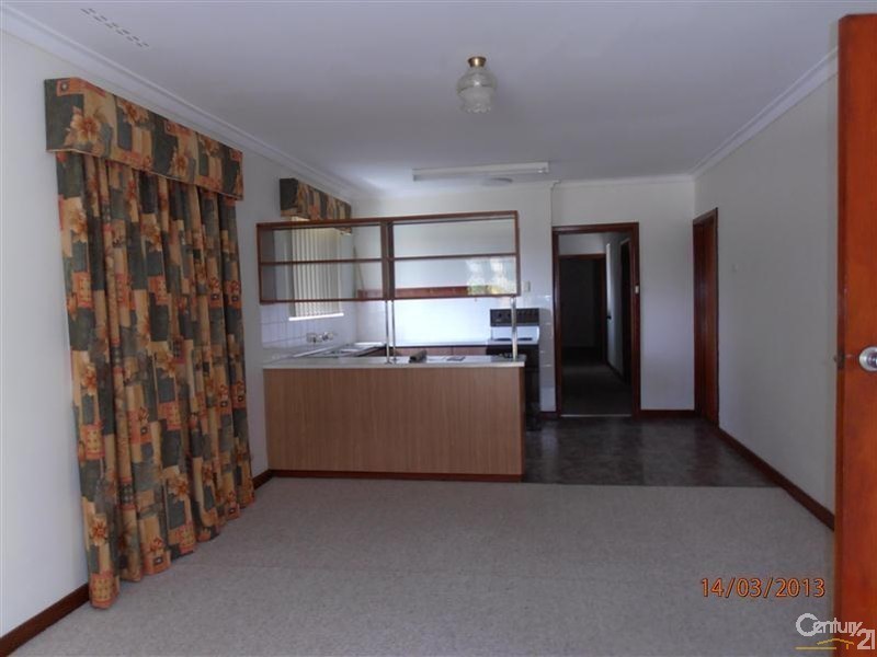 18A First Avenue, Shoalwater WA 6169