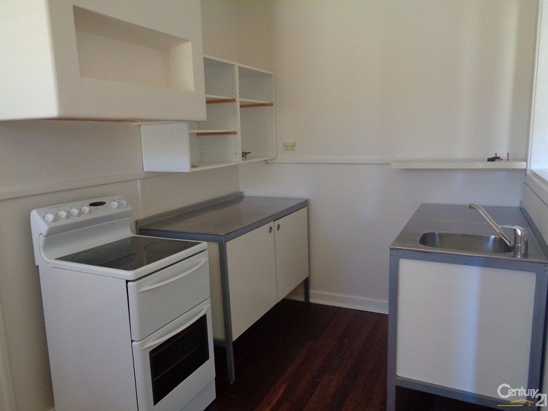 142a Lewington Street, Rockingham WA 6168