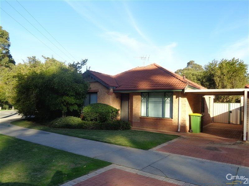 2/56 Elanora Drive, Cooloongup WA 6168