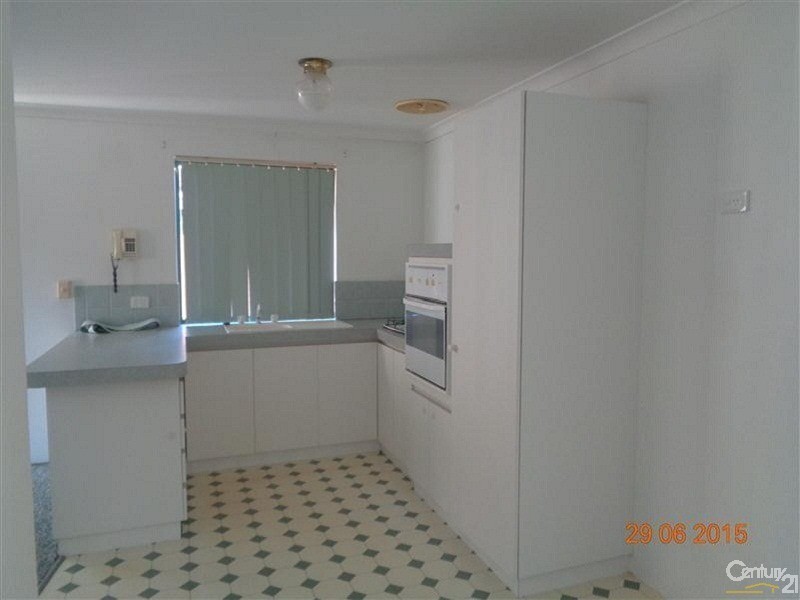 2/56 Elanora Drive, Cooloongup WA 6168