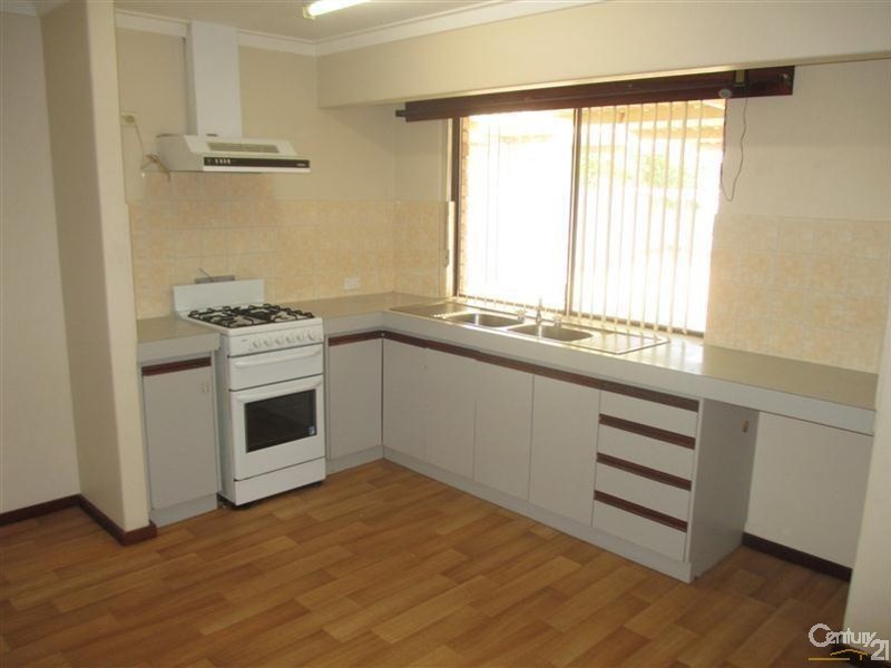 9 Darlot Court, Waikiki WA 6169