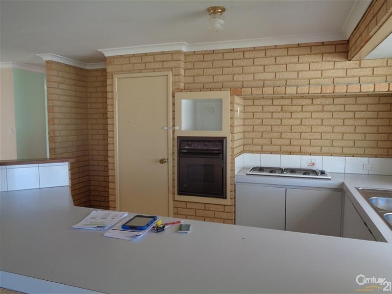 7 Brighton Close, Warnbro WA 6169