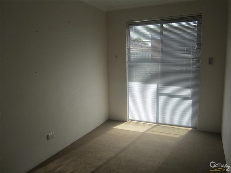 13 Grado Lane, Port Kennedy WA 6172