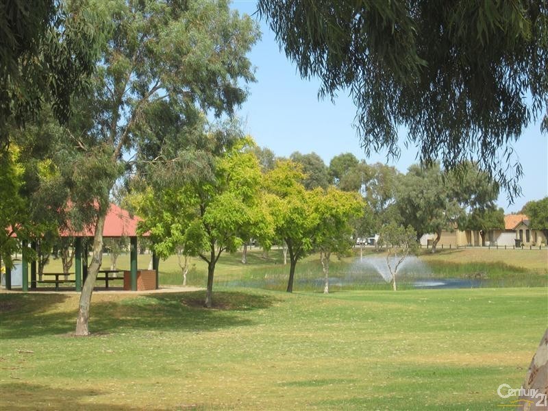 13 Grado Lane, Port Kennedy WA 6172