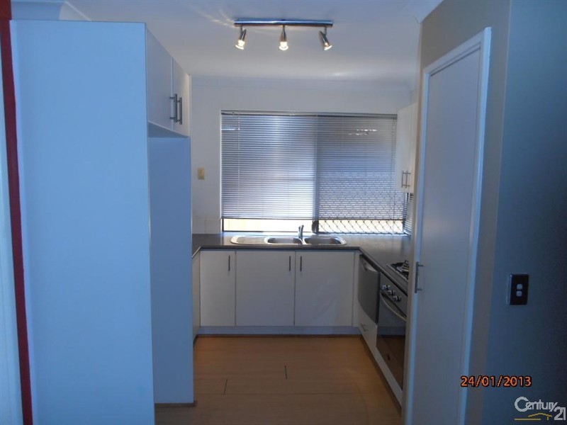 3/3 Alexandra Street, Rockingham WA 6168