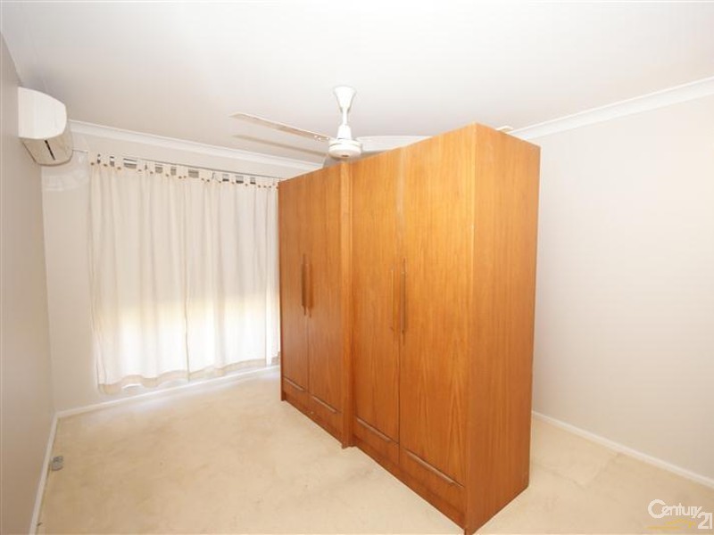 2 Cambridge Crescent, Cooloongup WA 6168