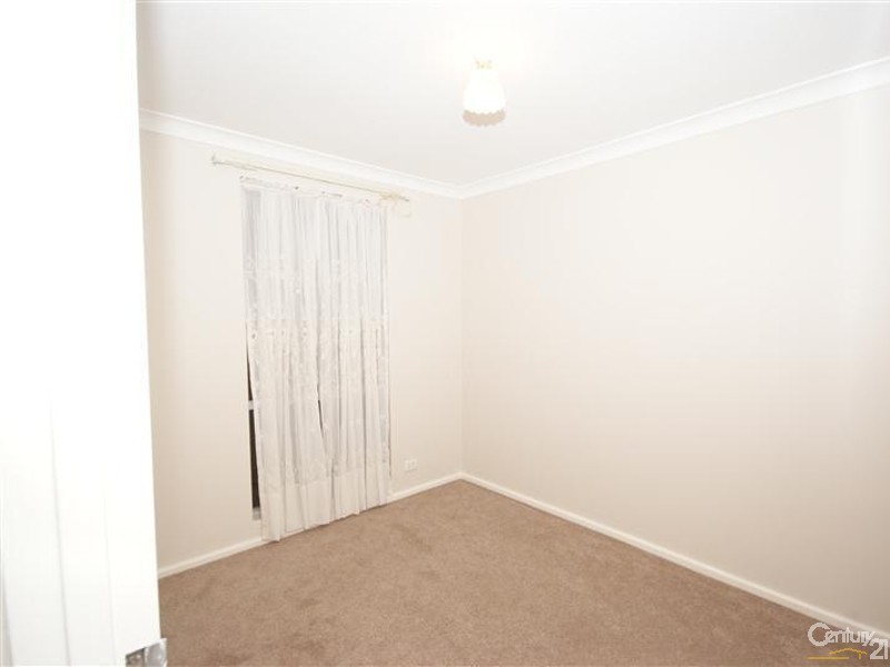 2 Cambridge Crescent, Cooloongup WA 6168