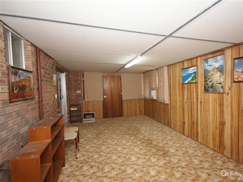 2 Cambridge Crescent, Cooloongup WA 6168