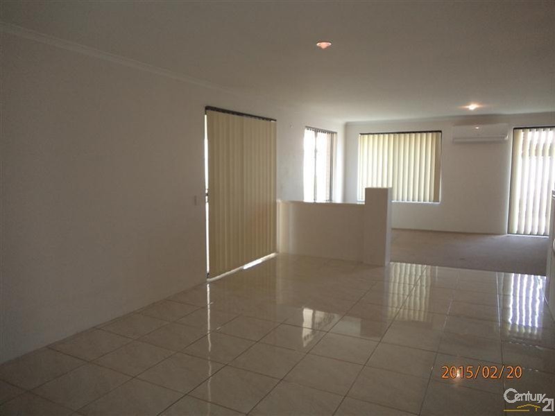 10 Jaubert Avenue, Secret Harbour WA 6173