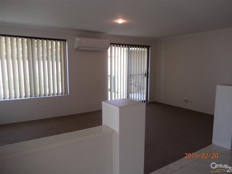 10 Jaubert Avenue, Secret Harbour WA 6173