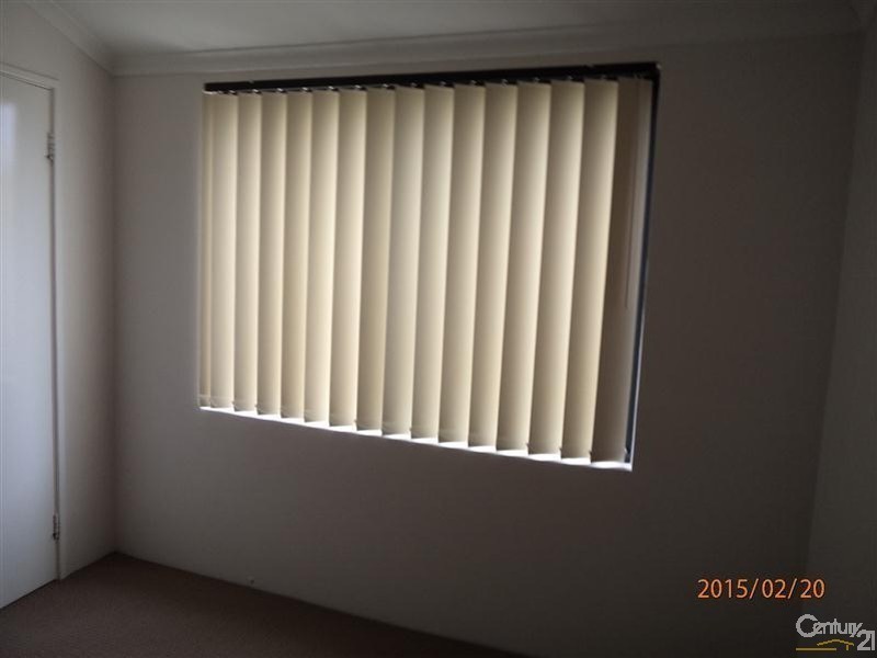 10 Jaubert Avenue, Secret Harbour WA 6173