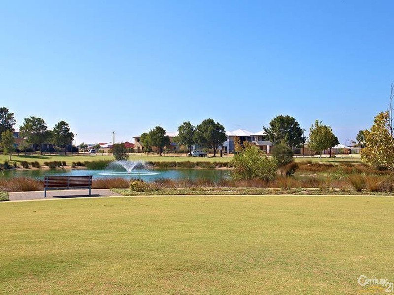 86 Waterfront Parkway, Shoalwater WA 6169