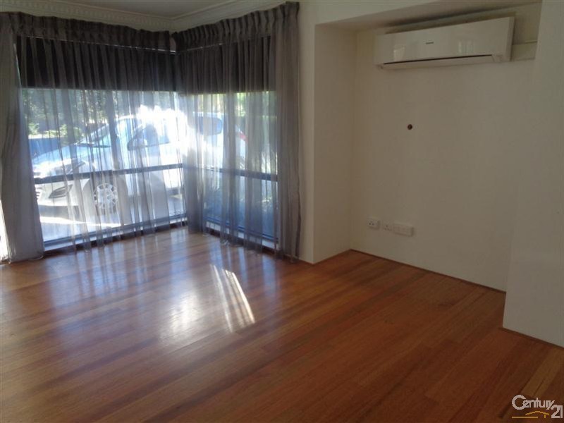 5 Regehr Street, Warnbro WA 6169