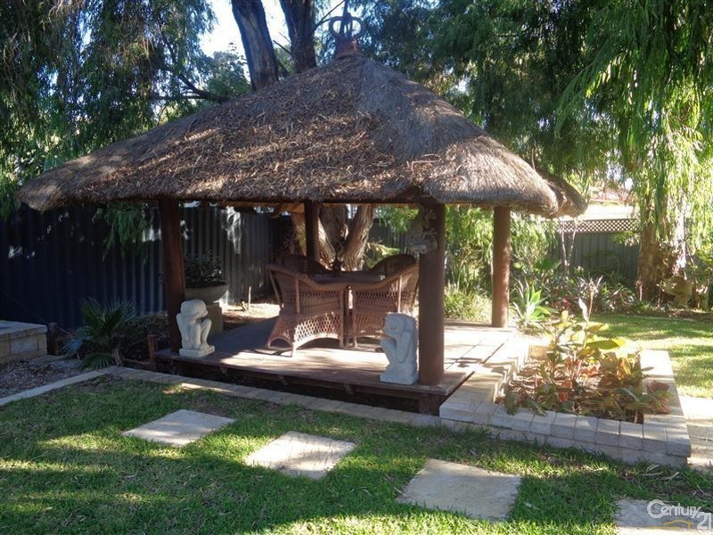 5 Regehr Street, Warnbro WA 6169