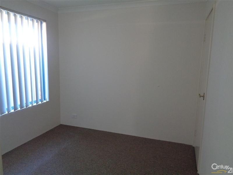 6/12 Dowling Street, Rockingham WA 6168