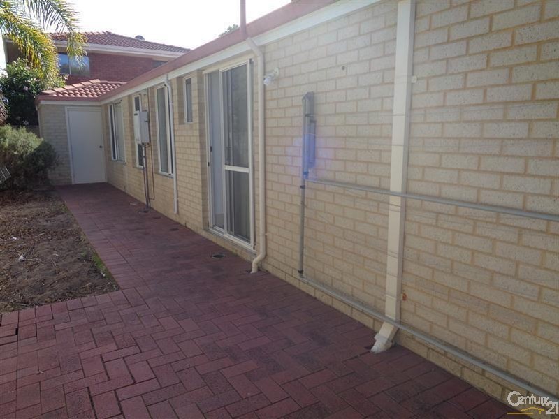 8B Watts Road, Shoalwater WA 6169