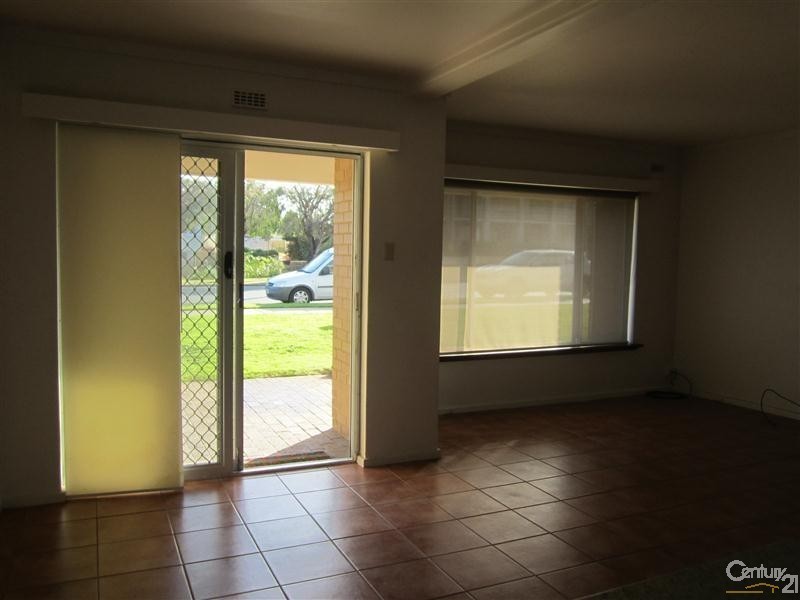 3/154 Arcadia Drive, Shoalwater WA 6169