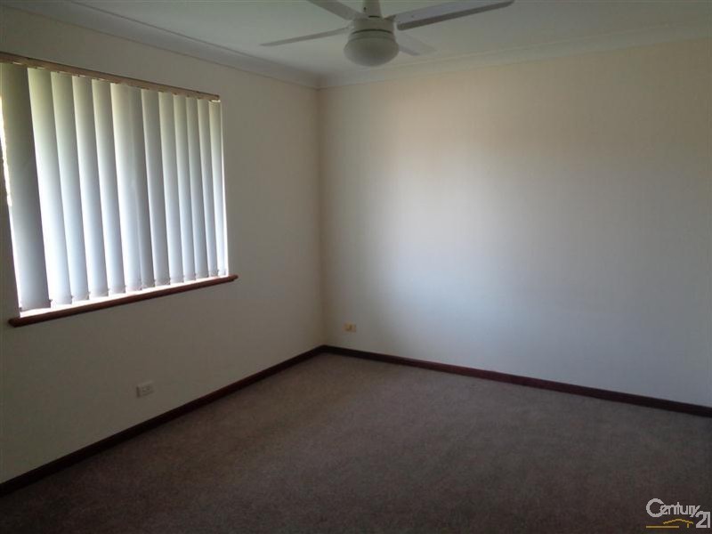 11A Dobson Court, Safety Bay WA 6169