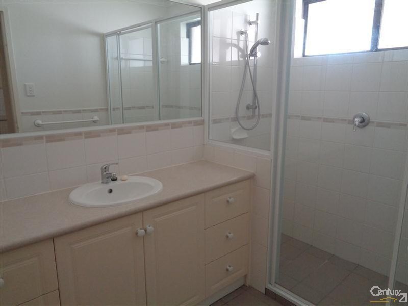 11A Dobson Court, Safety Bay WA 6169