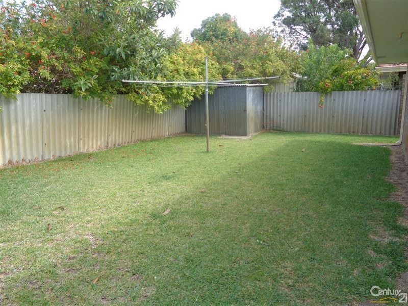 11A Dobson Court, Safety Bay WA 6169