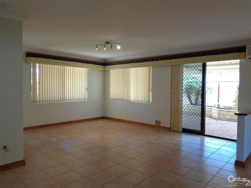 32 Arpenteur Drive, Baldivis WA 6171