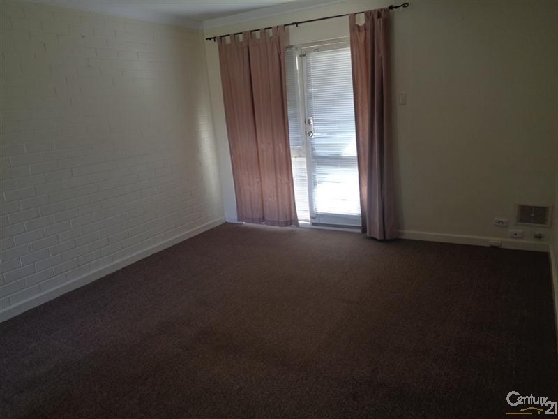 13/15 Corvus Place, Rockingham WA 6168