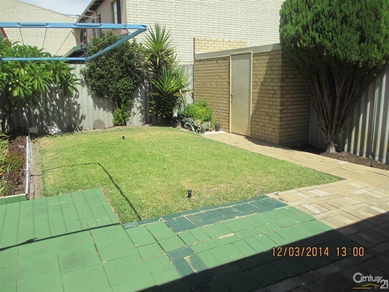 14/6 Sepia Court, Rockingham WA 6168