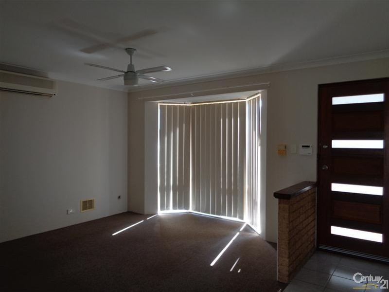 6 Cocos Court, Warnbro WA 6169