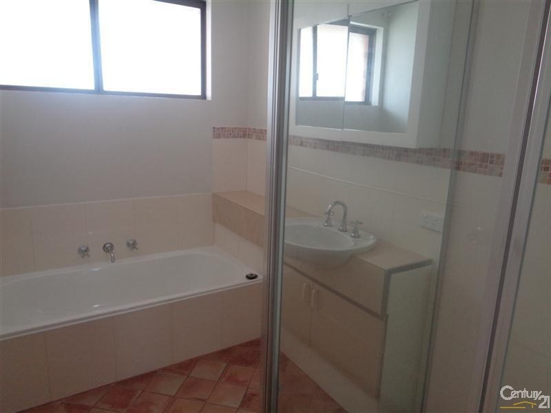 14 Linville Avenue, Cooloongup WA 6168