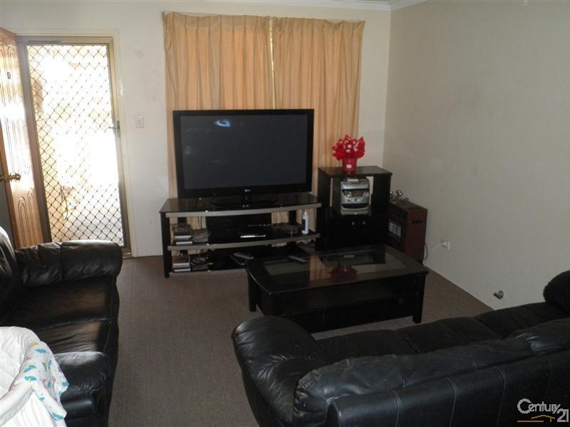 13/101 Simpson Avenue, Rockingham WA 6168