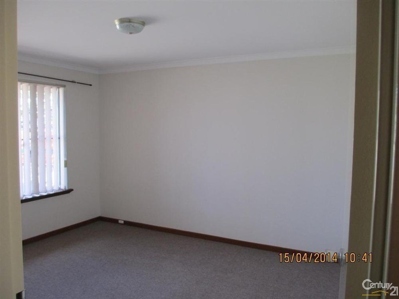 18 Seagate Street, Safety Bay WA 6169