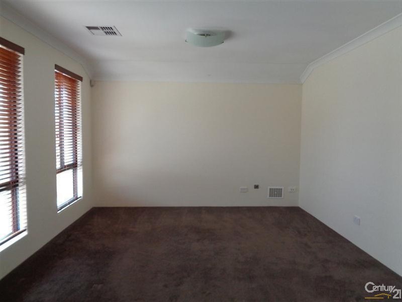 1 Elm Way, Baldivis WA 6171