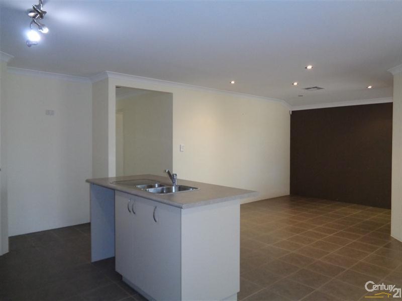 1 Elm Way, Baldivis WA 6171