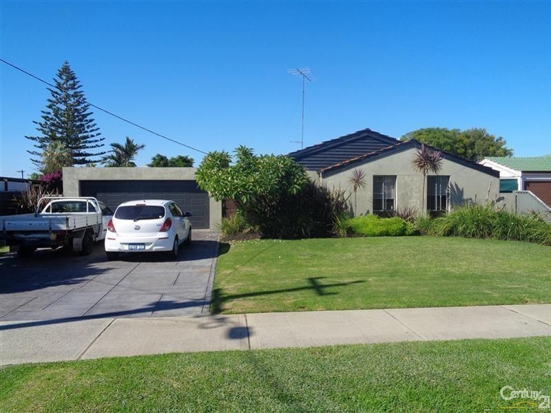 59 Malibu Road, Safety Bay WA 6169