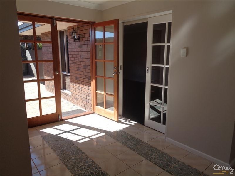 59 Malibu Road, Safety Bay WA 6169