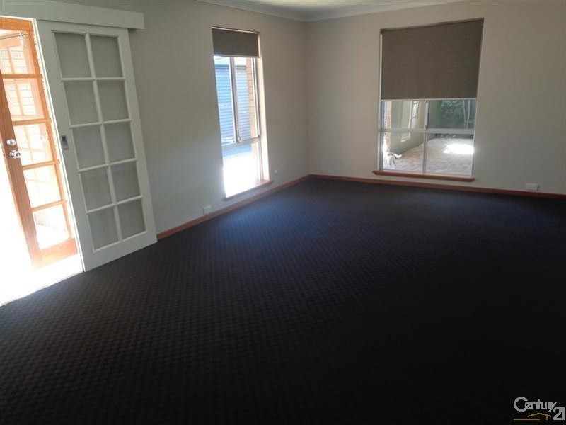 59 Malibu Road, Safety Bay WA 6169