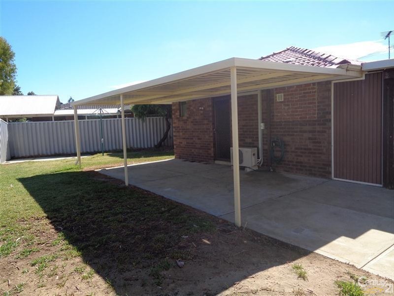 14 Pinedale Way, Safety Bay WA 6169