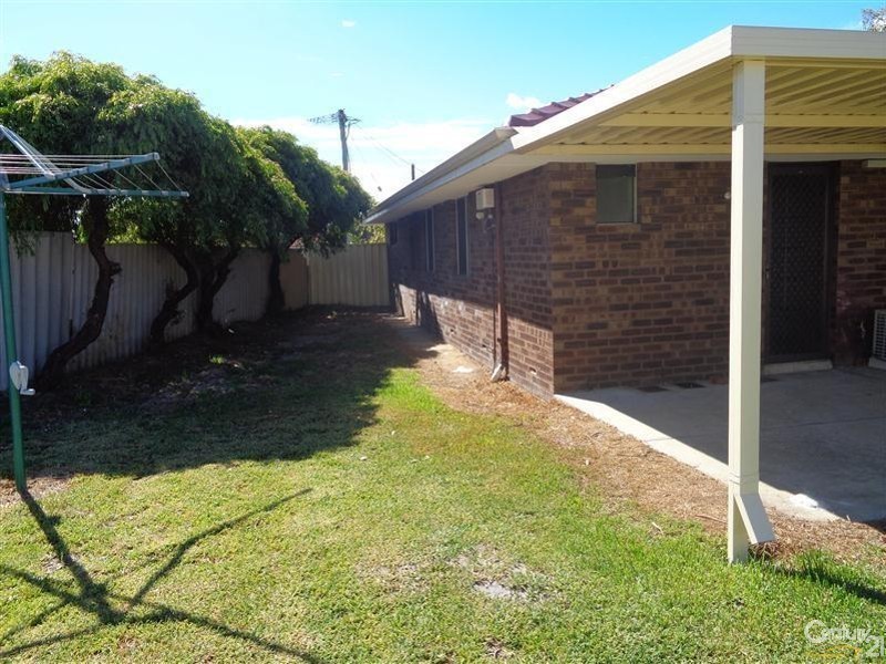 14 Pinedale Way, Safety Bay WA 6169