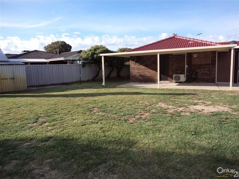 14 Pinedale Way, Safety Bay WA 6169
