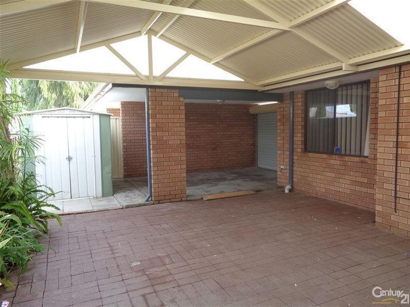 167a Penguin Road, Safety Bay WA 6169