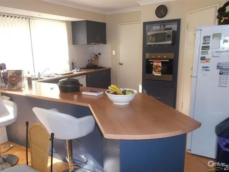 9 Passfield Street, Baldivis WA 6171