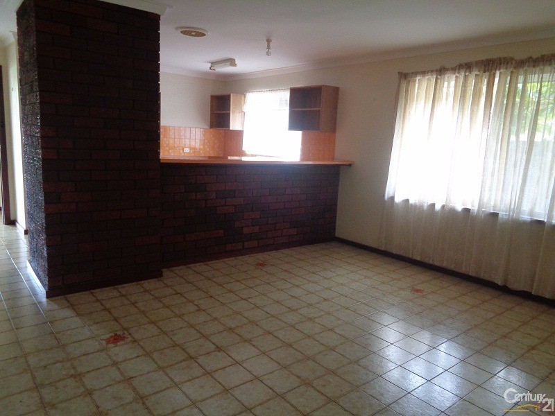 8 Coral Road, Safety Bay WA 6169