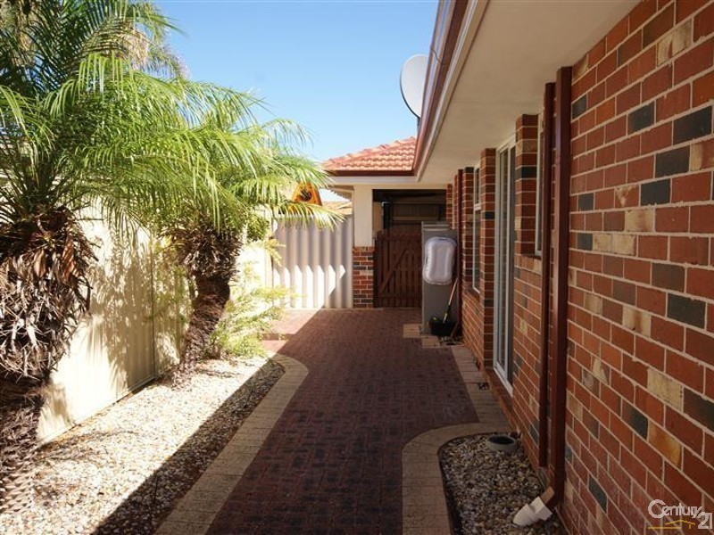 16 Mirror Cove, Waikiki WA 6169