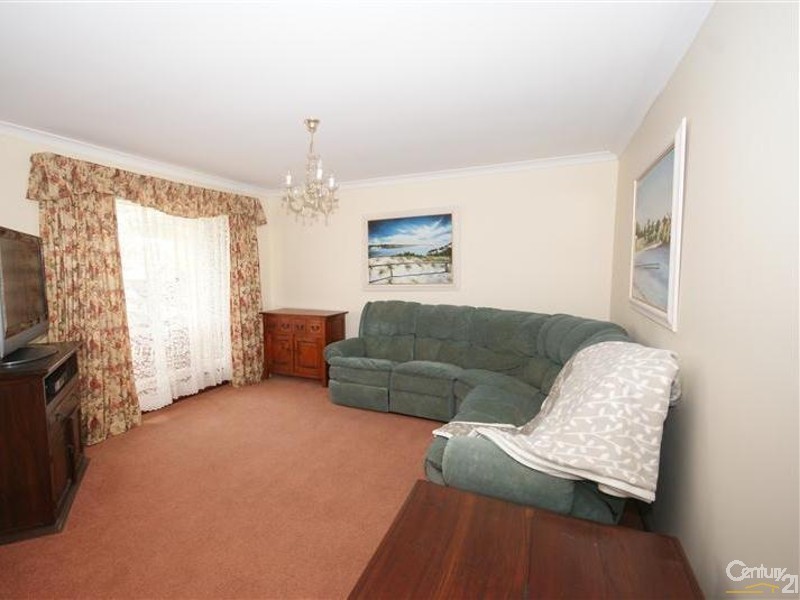 2 Etchell Mews, Waikiki WA 6169