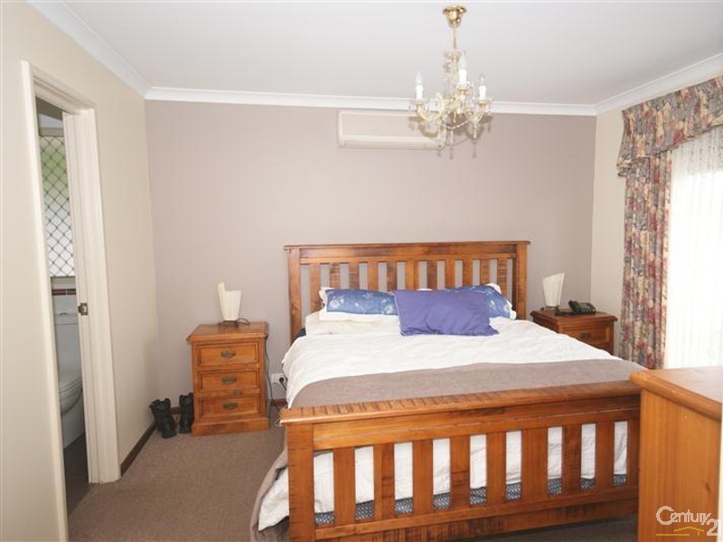 2 Etchell Mews, Waikiki WA 6169