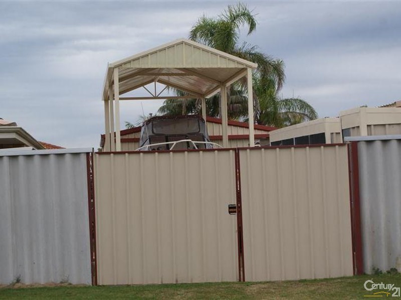 2 Etchell Mews, Waikiki WA 6169