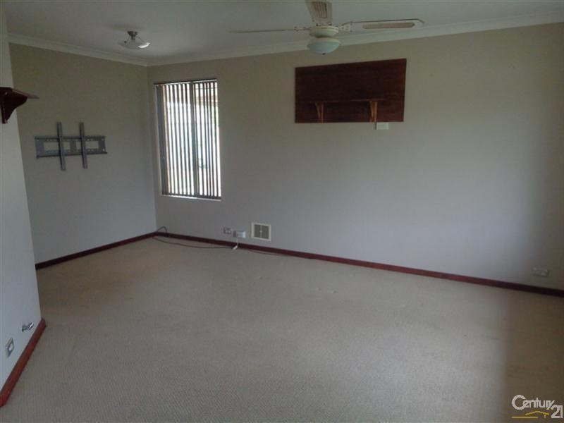 7 Gidgi Way, Waikiki WA 6169