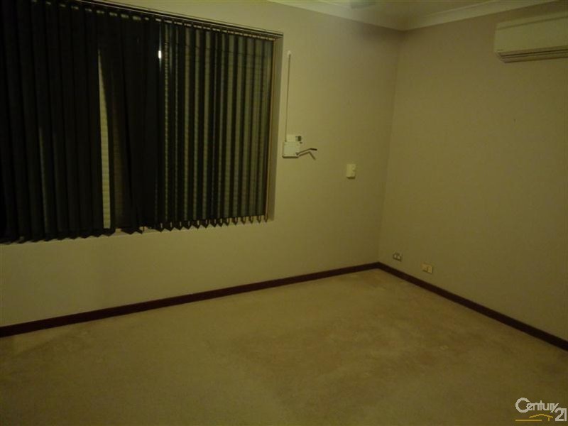 7 Gidgi Way, Waikiki WA 6169