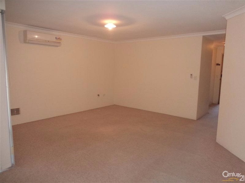 12/6 Elanora Drive, Cooloongup WA 6168